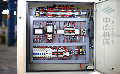 ZDS-840采用正品電氣元件,穩(wěn)定耐用壽命長.jpg ZDS-840采用正品電氣元件,穩(wěn)定耐用壽命長.jpg
