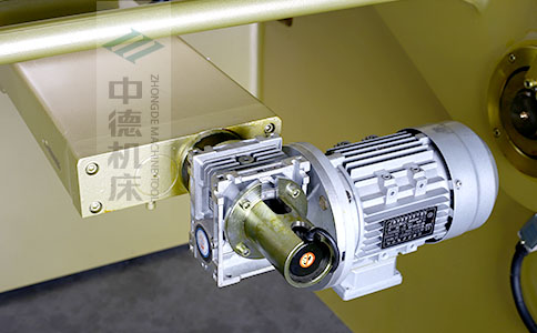 ZDS-840后檔料減速電機(jī),質(zhì)量好,模擬運(yùn)算定位速度快.jpg ZDS-840后檔料減速電機(jī),質(zhì)量好,模擬運(yùn)算定位速度快.jpg
